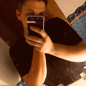 Meet your Posher, Sam